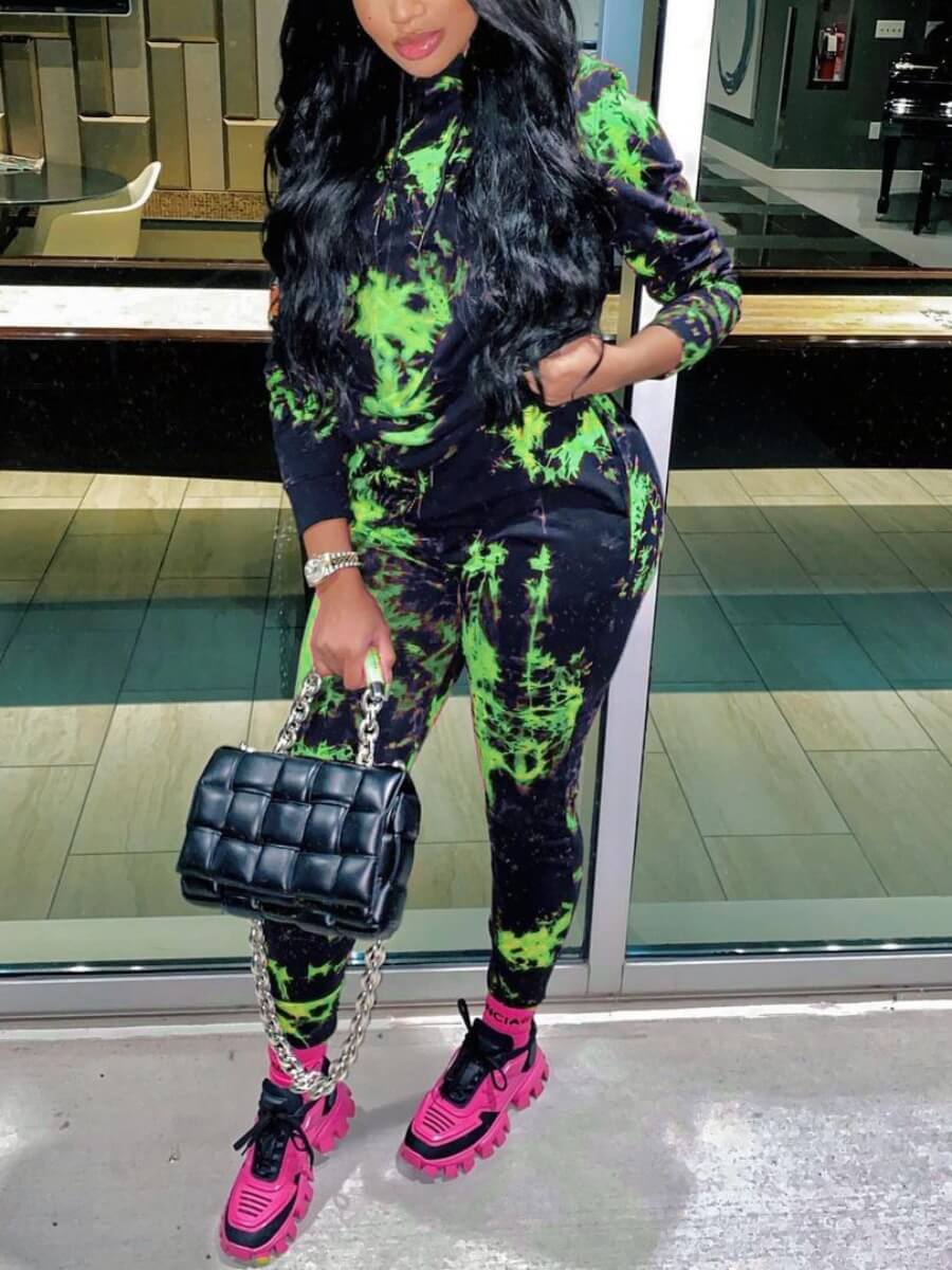 

Lovely Stylish Hooded Collar Tie-dye Green Plus Size Two-piece Pants Set