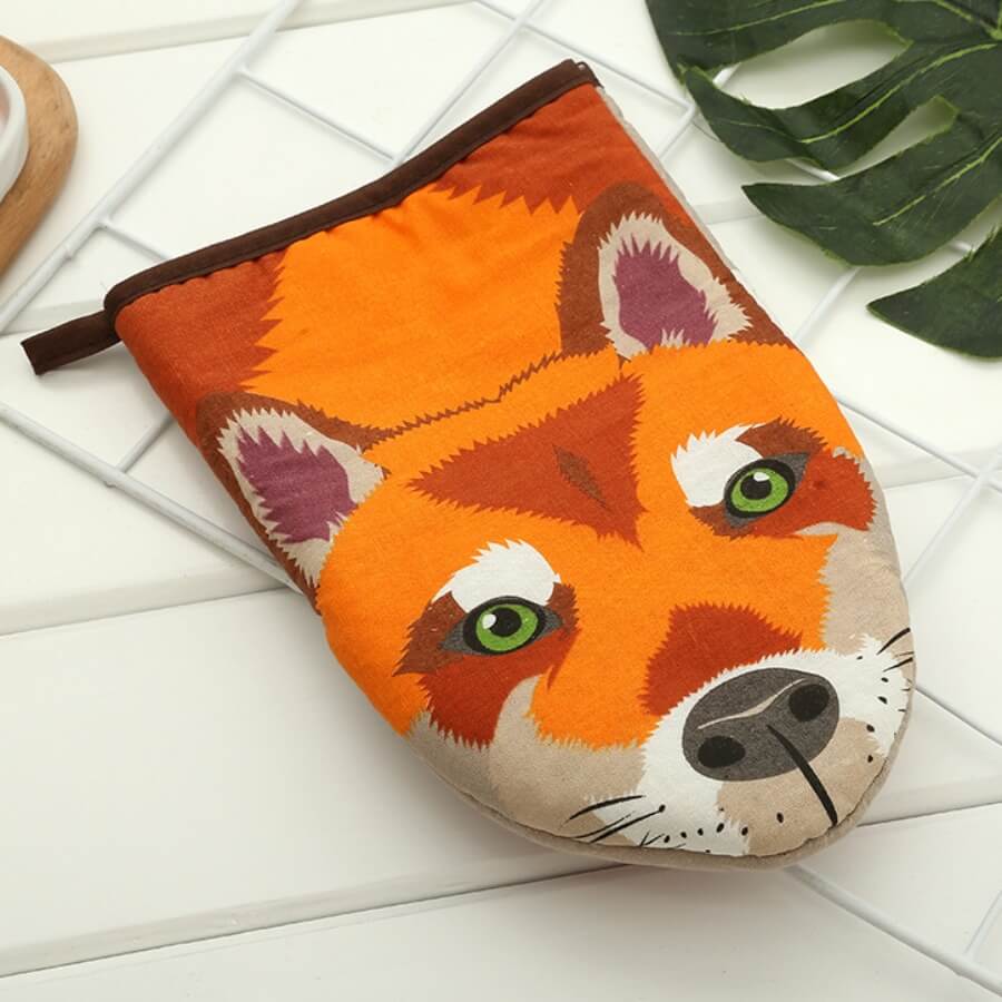 

Lovely Stylish Print Orange Kitchen Protective Gloves