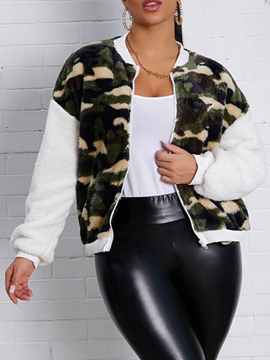 

Lovely Street Camo Print Patchwork Army Green Faux Fur