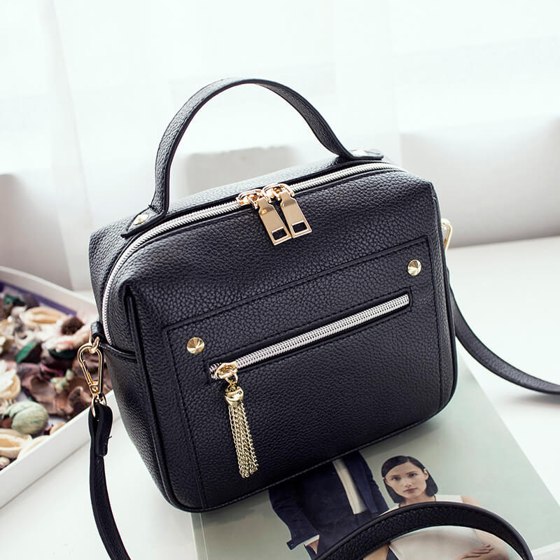 

Lovely Trendy Zipper Design Black Crossbody Bag