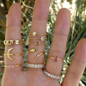 Lovely Chic 10-piece Gold Ring