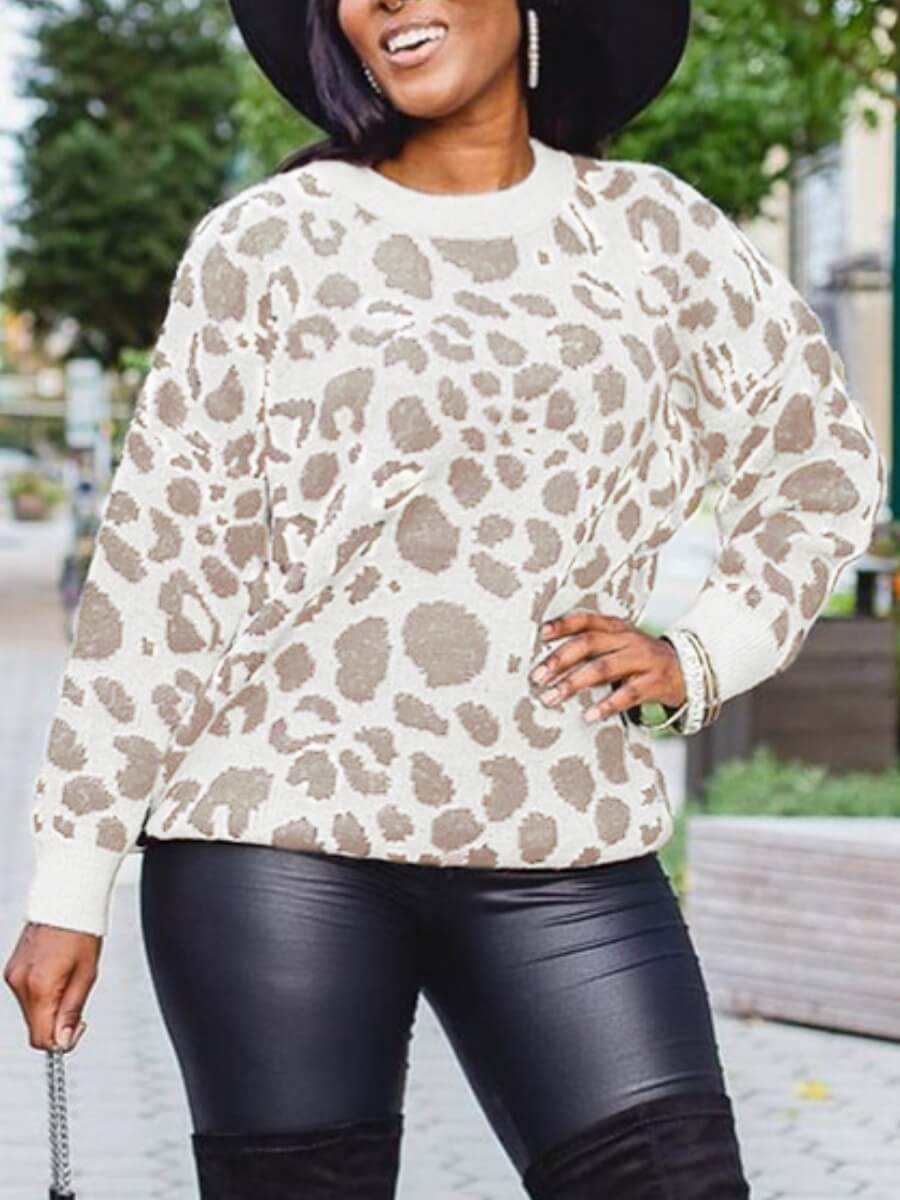 

Lovely Casual O Neck Full Print Khaki Sweater