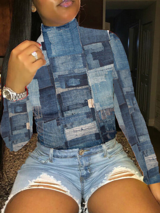 

Lovely Street Turtleneck Print Patchwork Blue Plus Size T-shirt