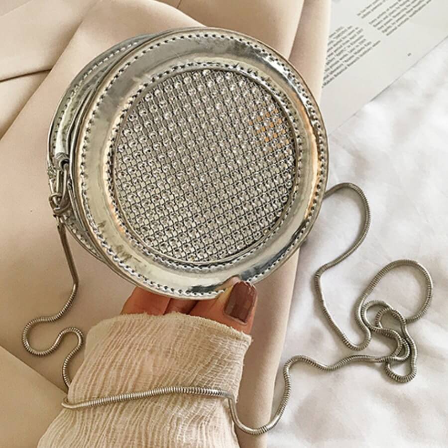 

Lovely Trendy Chain Strap Silver Crossbody Bag