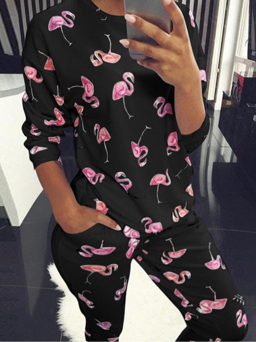 

Lovely Casual O Neck Print Black Sleepwear