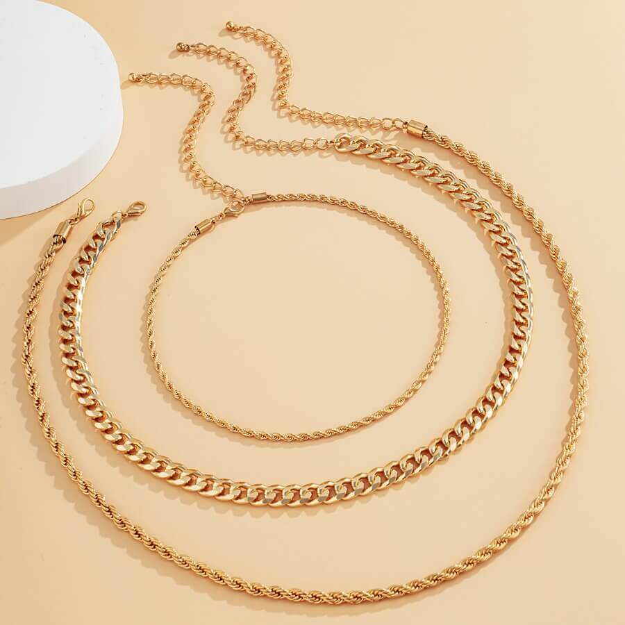 

Lovely Casual Hollow-out Gold Necklace