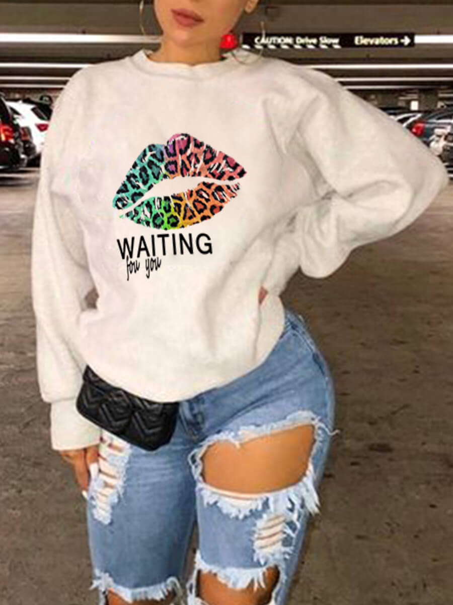 

Lovely Casual Lip Letter Print White Hoodie