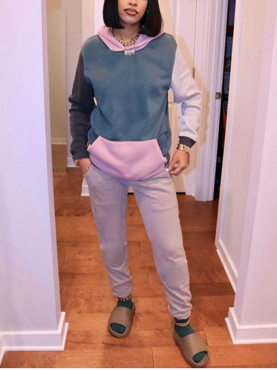 Lovely Casual Hooded Collar Color-lump Stitching Dusty Pink Two Piece Pants Set
Lovely Casual Hooded Collar Color-lump Stitching Dusty Pink Two Piece Pants Set