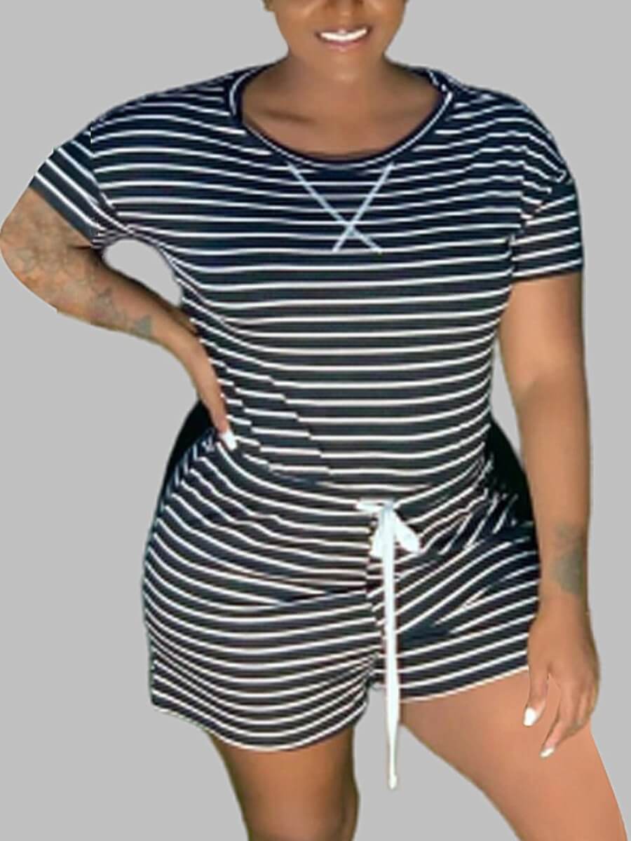 

Lovely Casual Striped Patchwork Drawstring Black Plus Size Two-piece Shorts Set