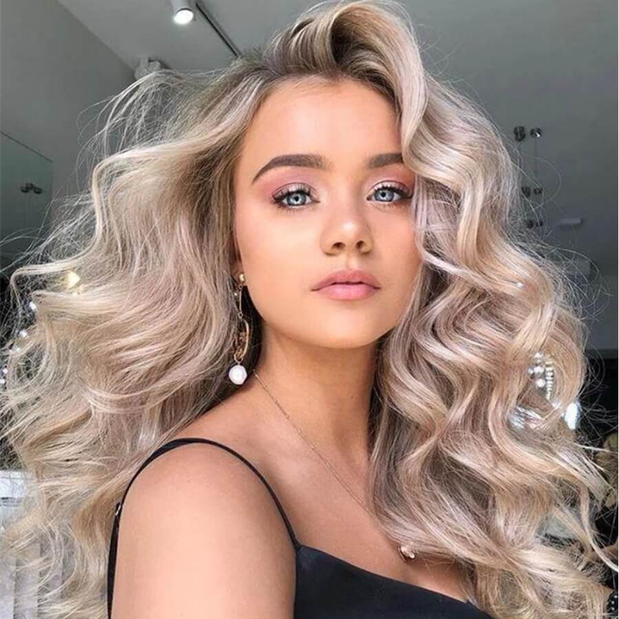 

Lovely Sweet High-temperature Resistance Gold Wig