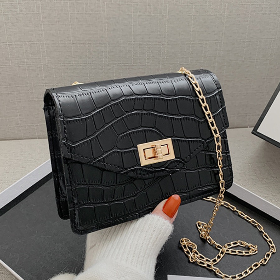 

Lovely Casual Chain Strap Black Crossbody Bag