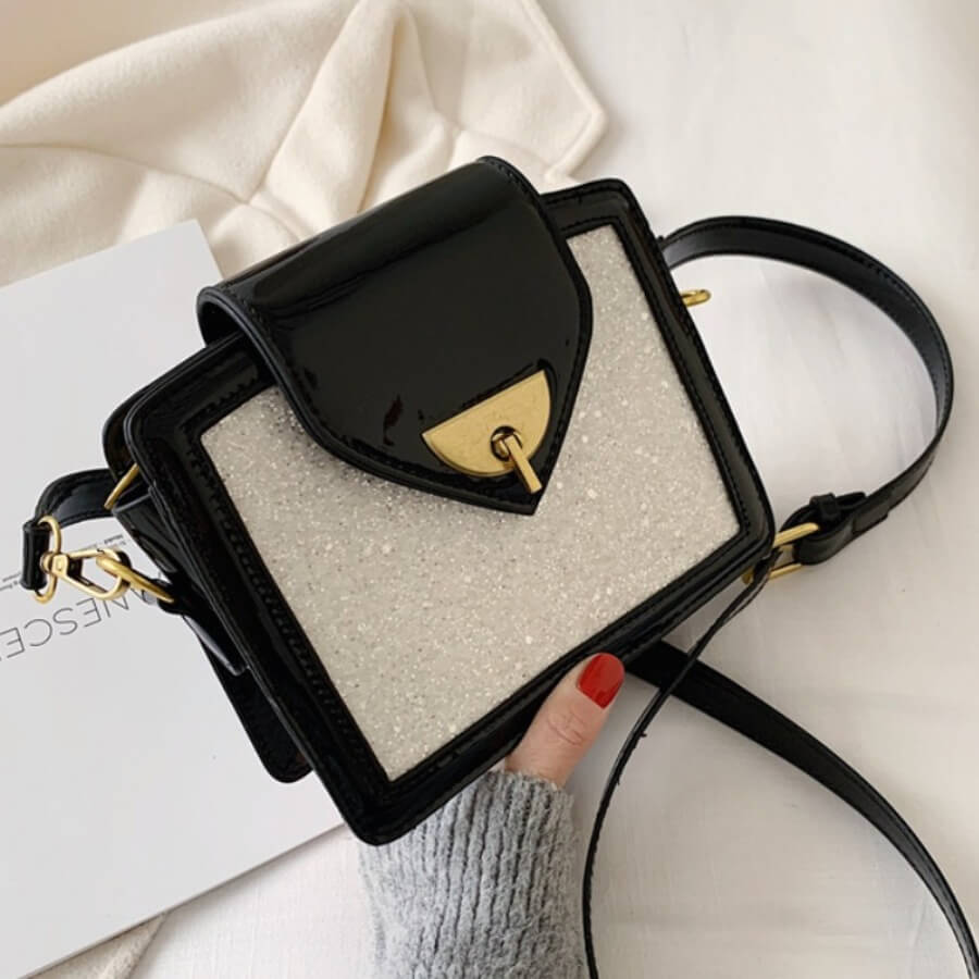 

Lovely Street Metal Accessories Decoration Patchwork White Crossbody Bag