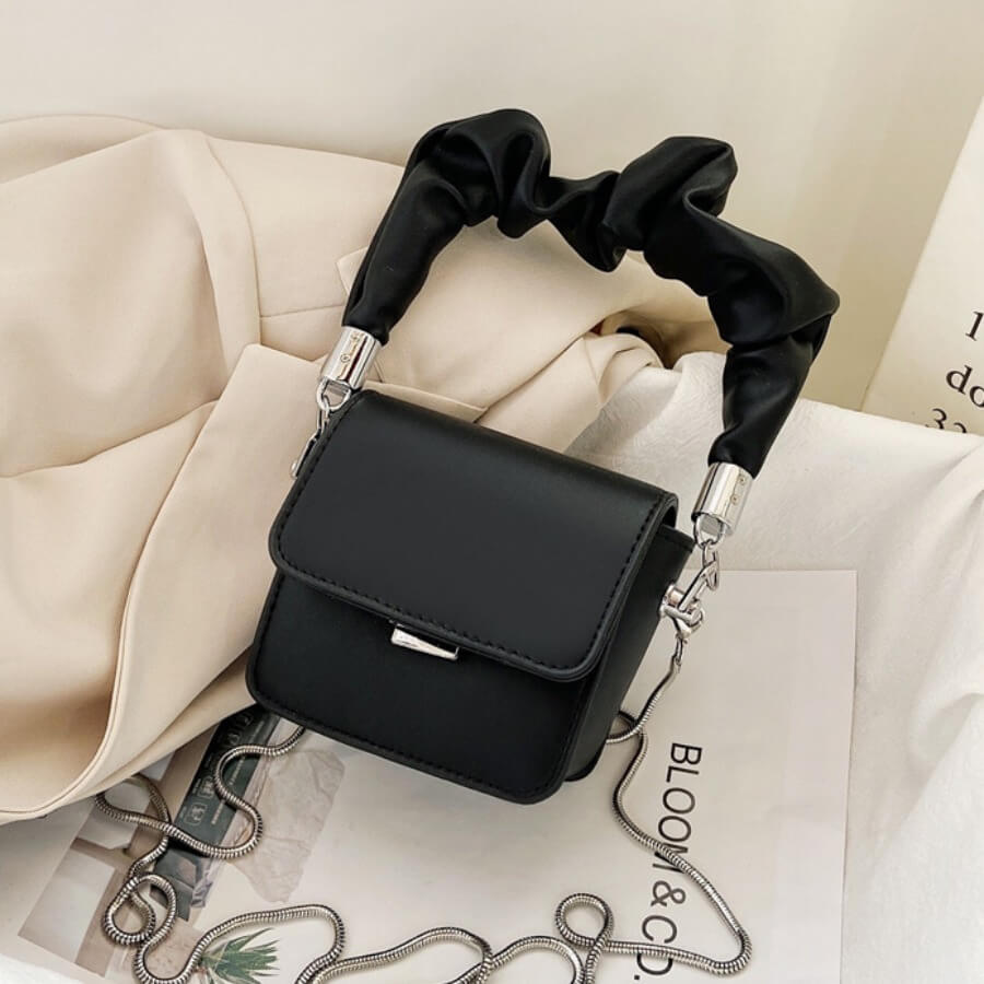 

Lovely Street Metal Accessories Decoration Black Crossbody Bag