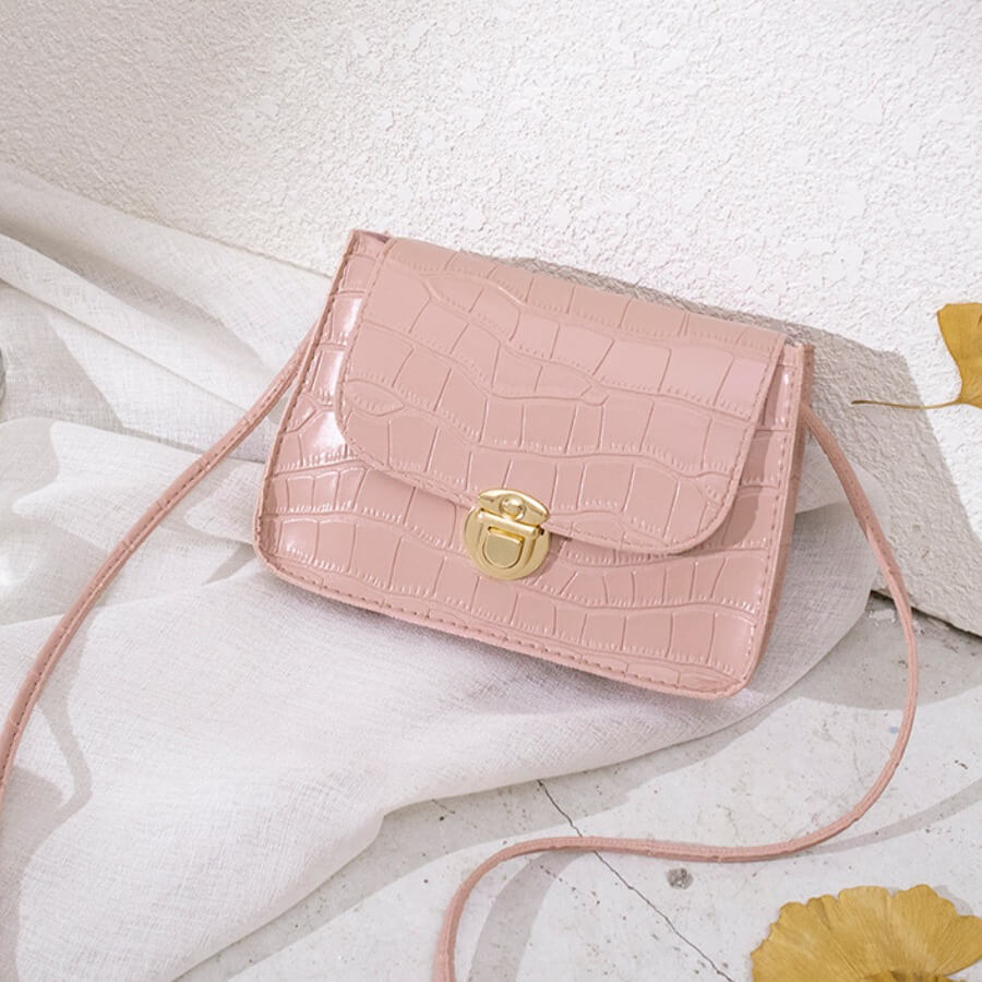 

Lovely Street Crocodile Pattern Pink Crossbody Bag