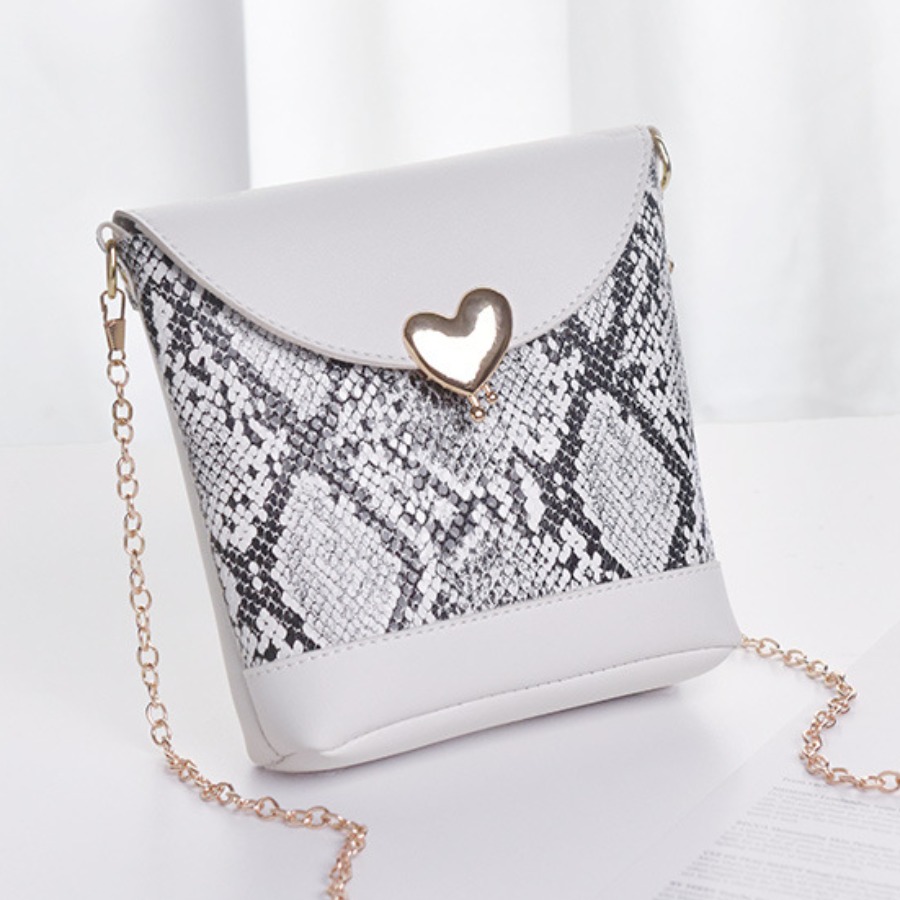 

Lovely Street Cobra Print Chain Strap White Crossbody Bag