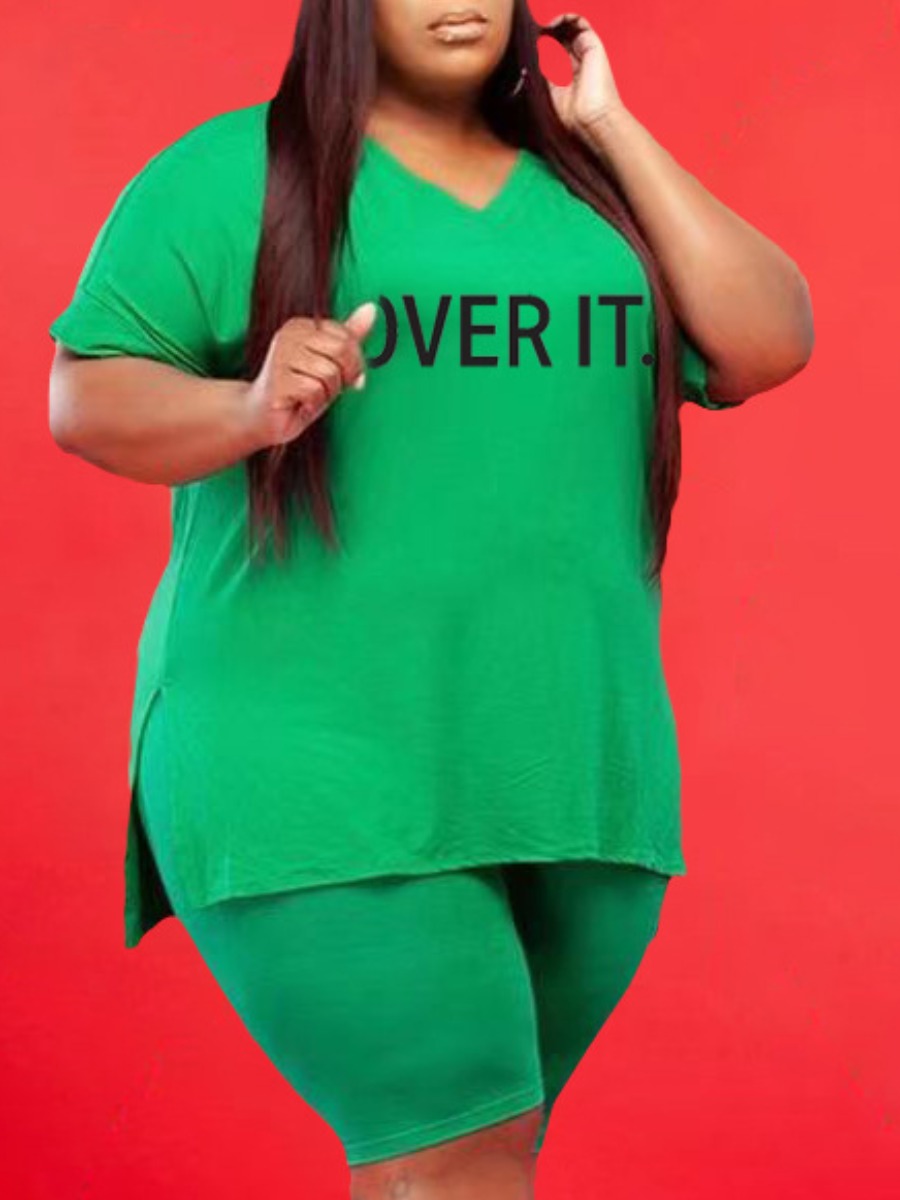 

Lovely Plus Size Casual Letter Print Split Green Two-piece Shorts Set
