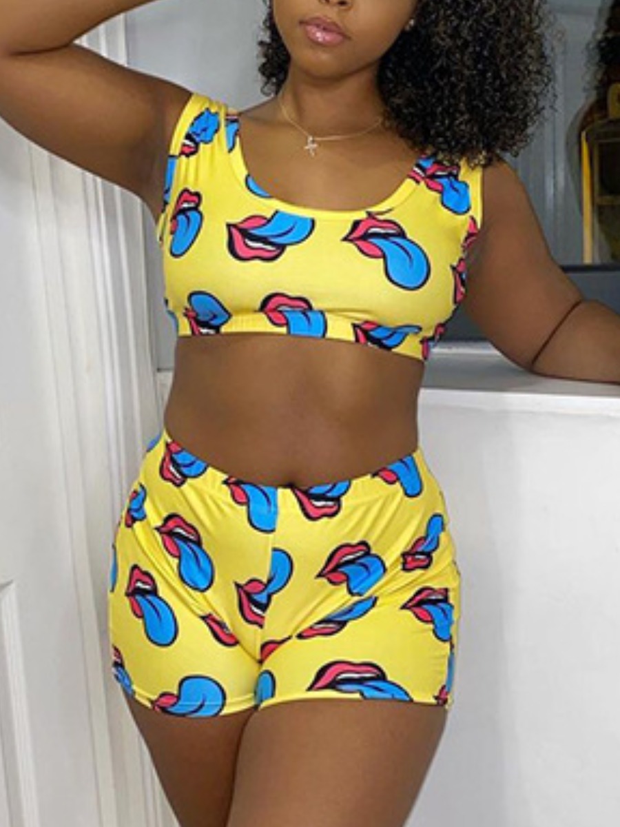 

Lovely Casual U Neck Lip Print Yellow Two Piece Shorts Set