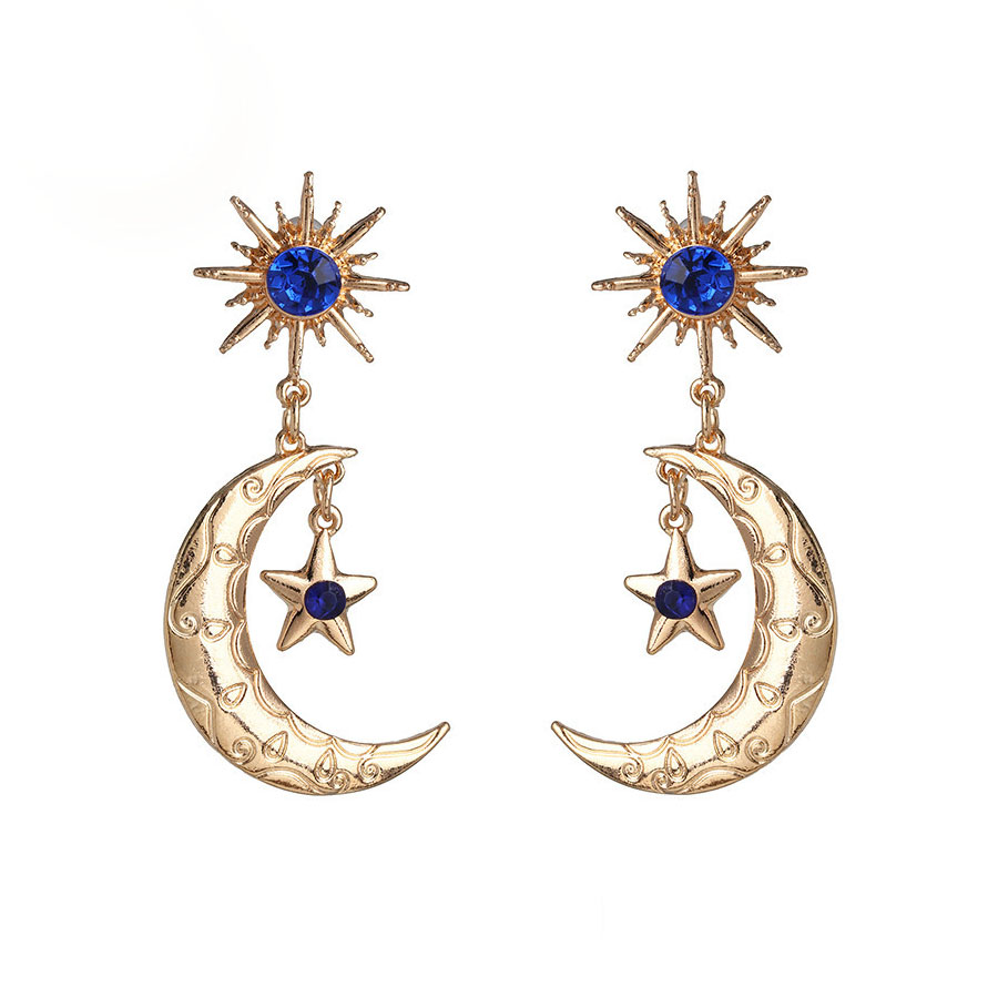 

Lovely Casual Moon Star Gold Earring