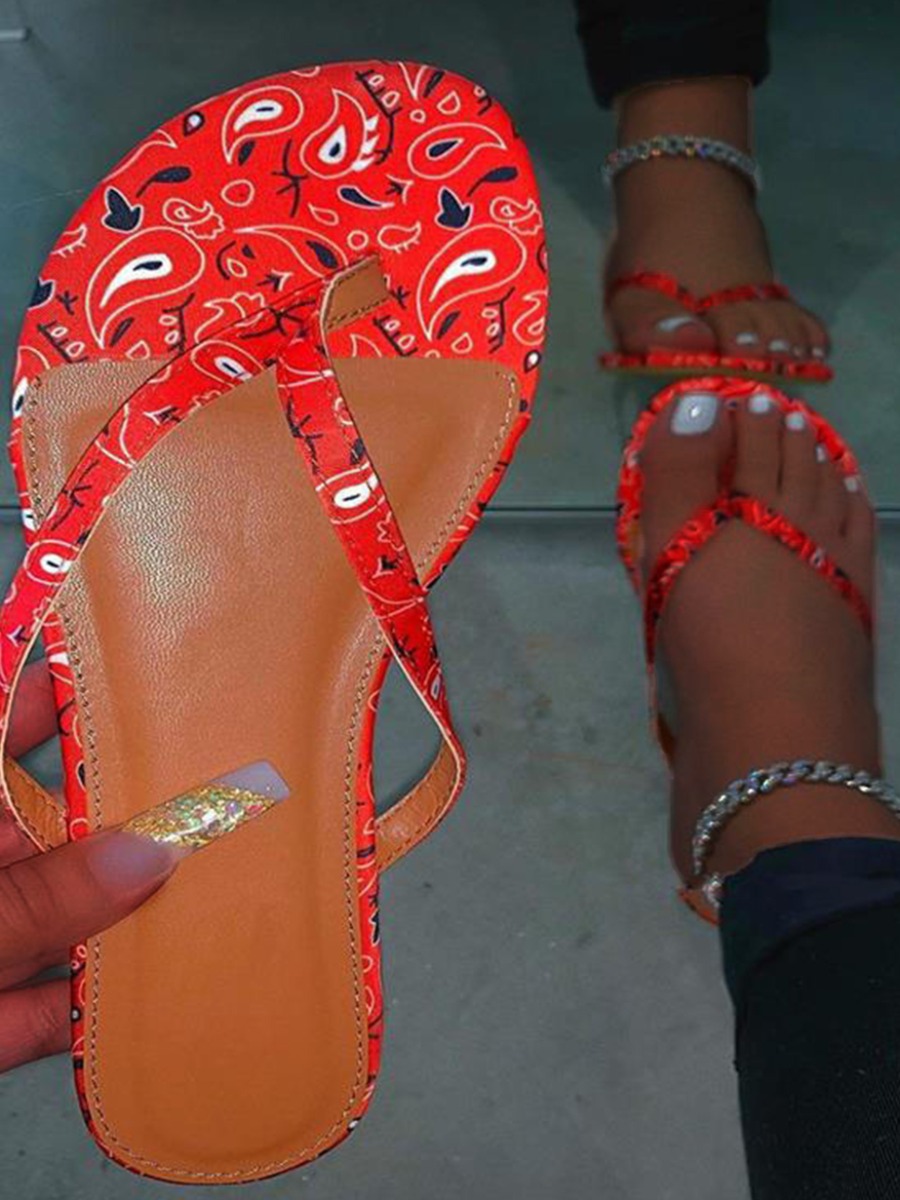 

Lovely Casual Cashew Print Red Slippers