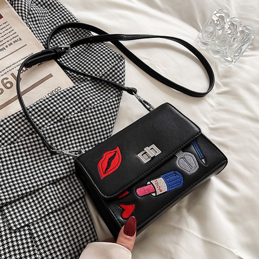 

Lovely Casual Lip Print Black Crossbody Bag