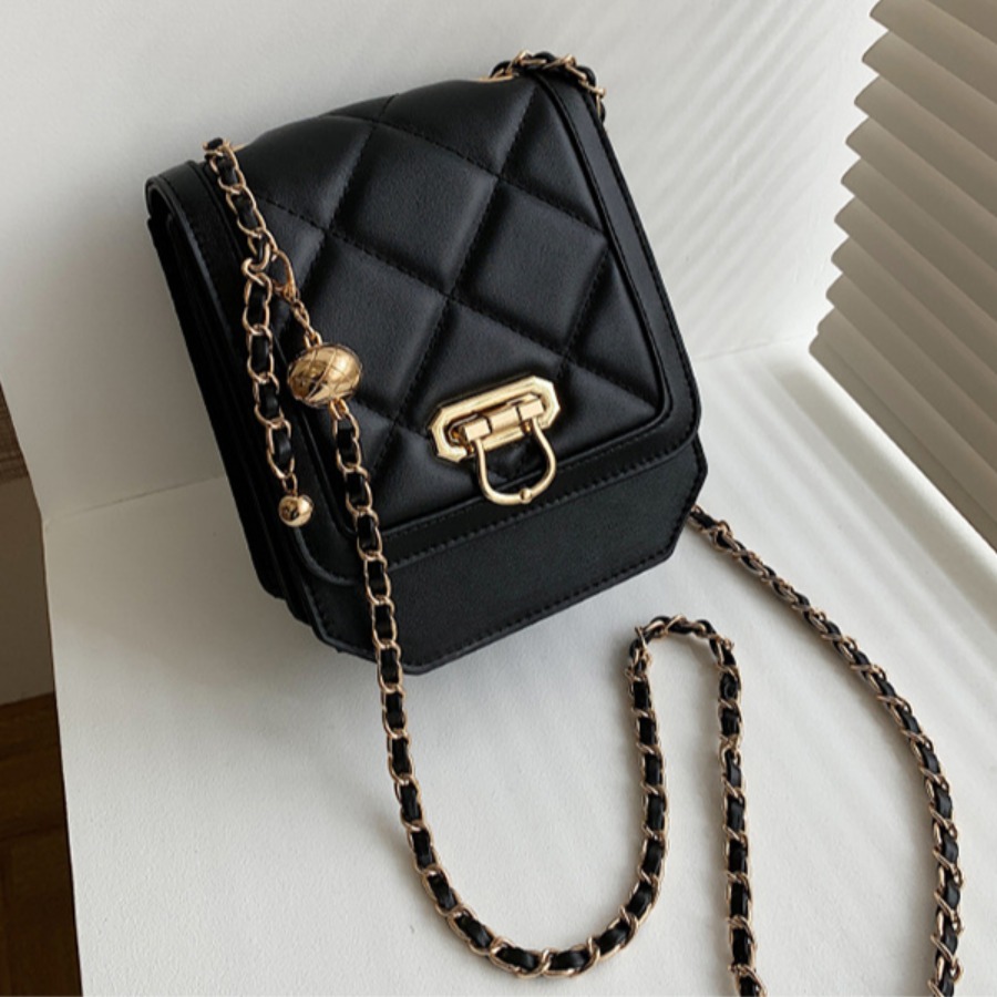 

LW Casual Chain Strap Black Crossbody Bags