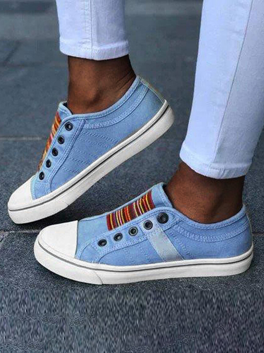 

Lovely Casual Striped Blue Flats