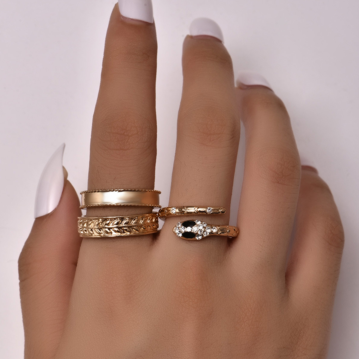 

Lovely Casual Snake Gold Ring