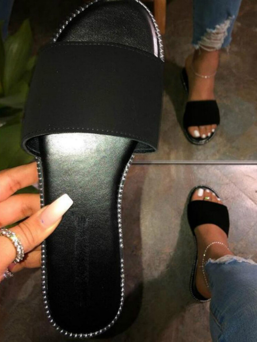 

LW Casual Round-toe Black Slides