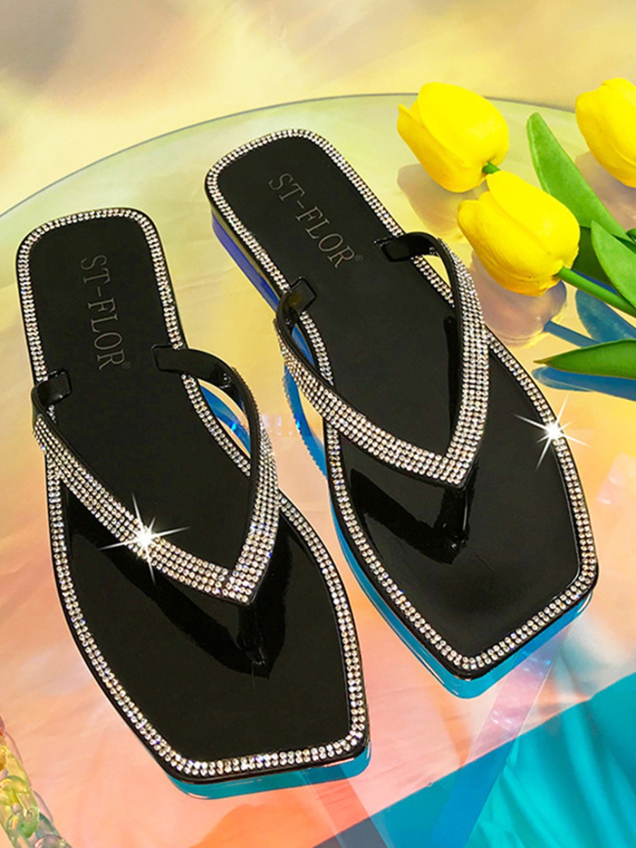 

Lovely Street Sequined Black Slippers