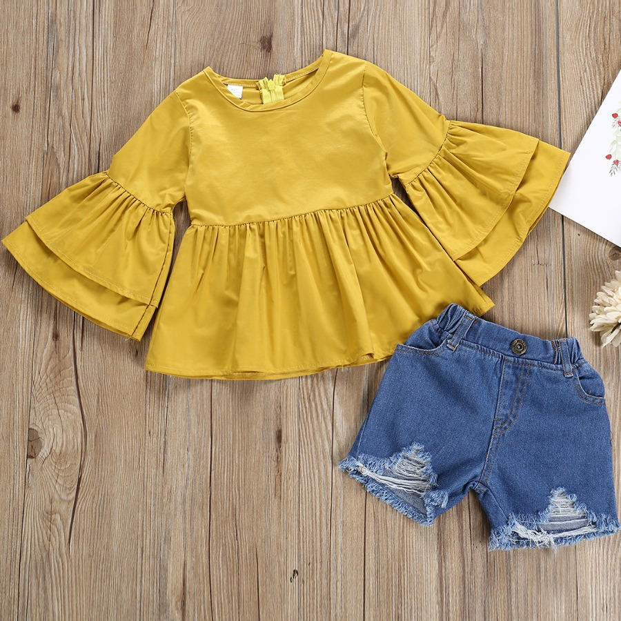 

Lovely Girl Casual Flounce Design Ripped Yellow Two Piece Shorts Set