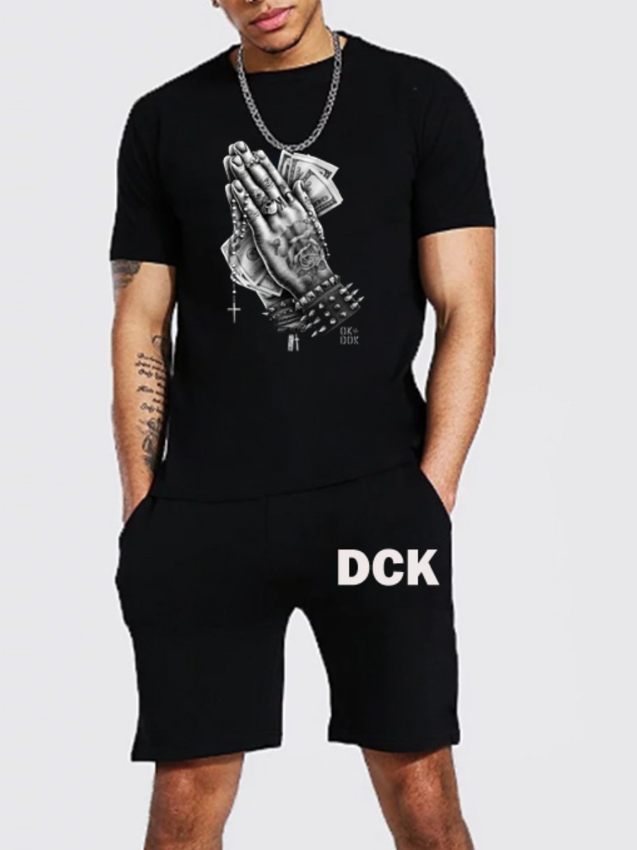 

Lovely Men Casual O Neck Money Print Black Two Piece Shorts Set