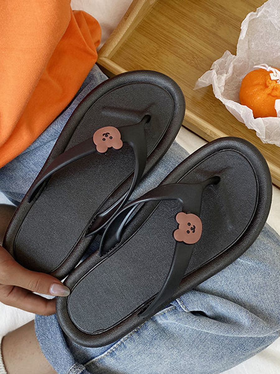 

Lovely Casual Round-toe Black Slippers