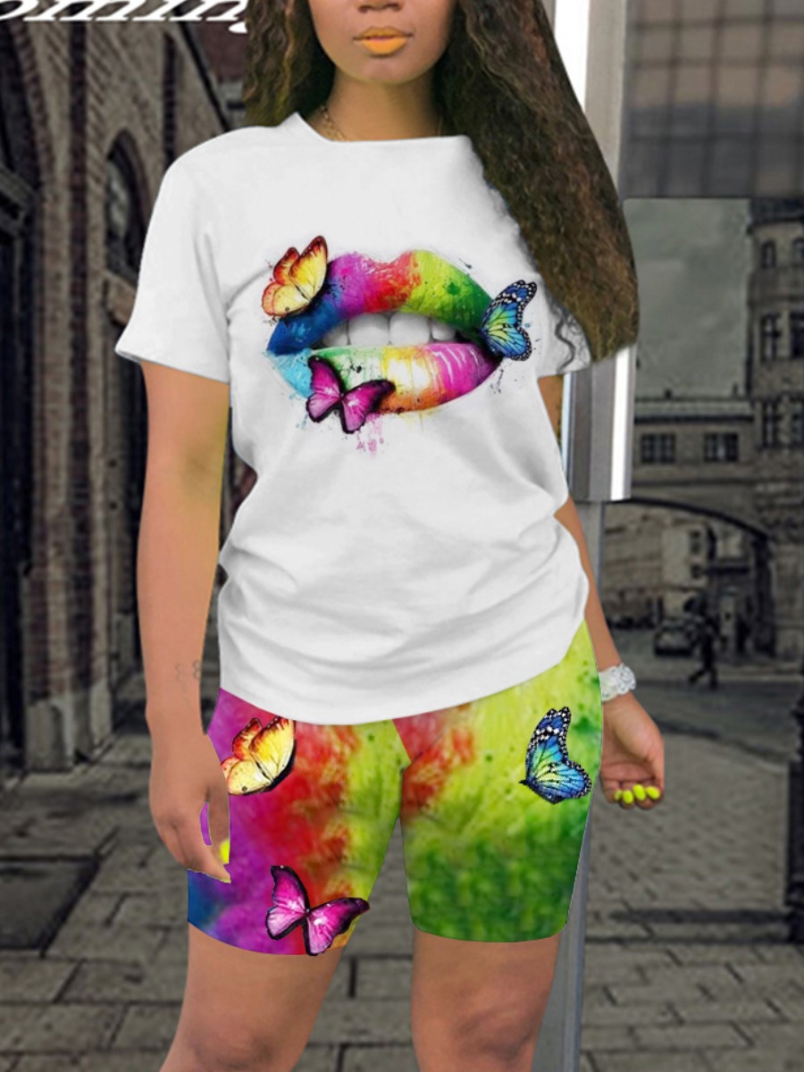

Lovely Street Butterfly Lip Print White Two Piece Shorts Set