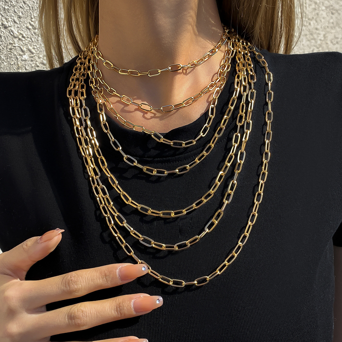 

LW Casual Hollow-out Gold Multilayer Necklace