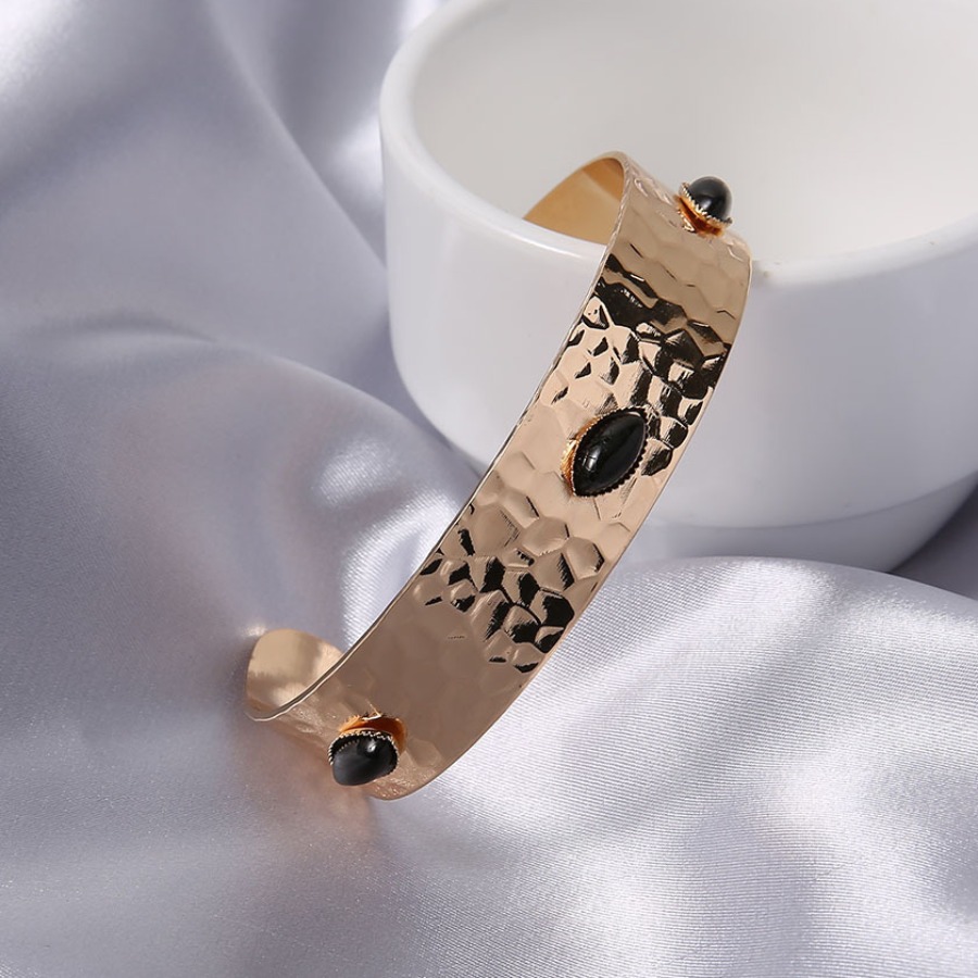 

Lovely Casual Eye Decoration Black Bracelet