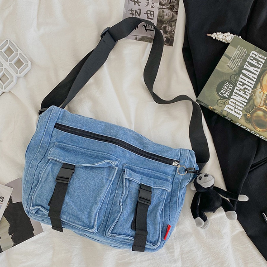 

LW Casual Pocket Design Baby Blue Crossbody Bag