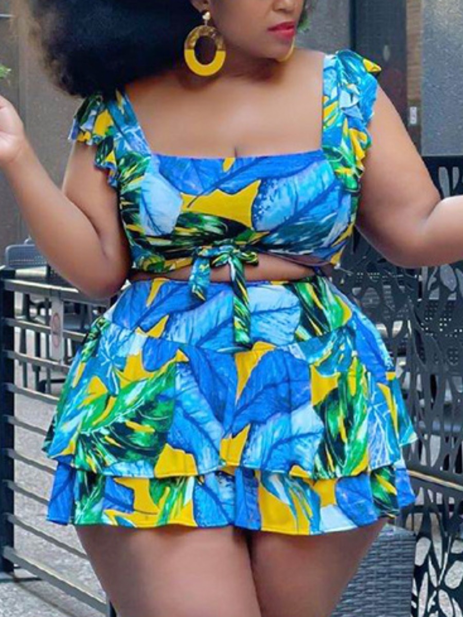 

Lovely Plus Size Sweet Floral Print Flounce Design Blue Two Piece Skirt Set