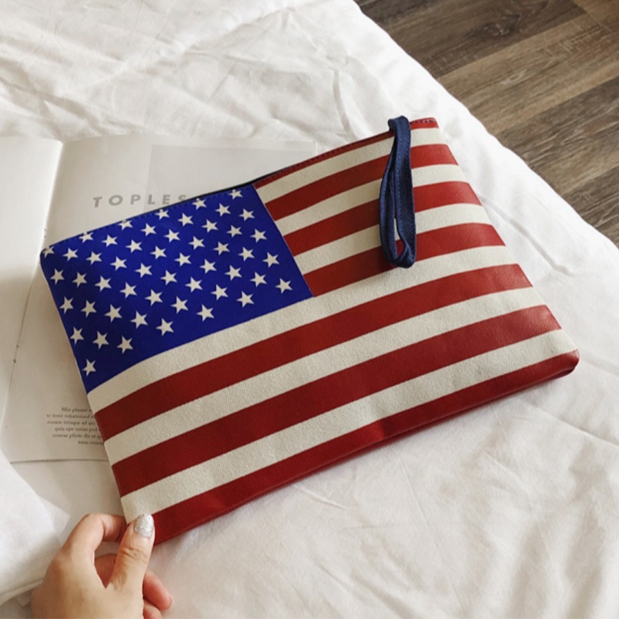 

Lovely Street American Flag Print Red Messenger Bag