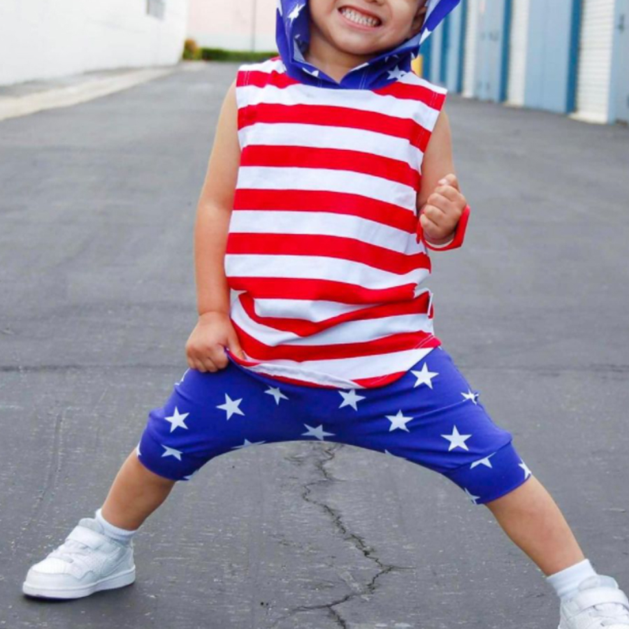 

Lovely Boy Casual Hooded Collar Star Print Striped Red Two Piece Shorts Set