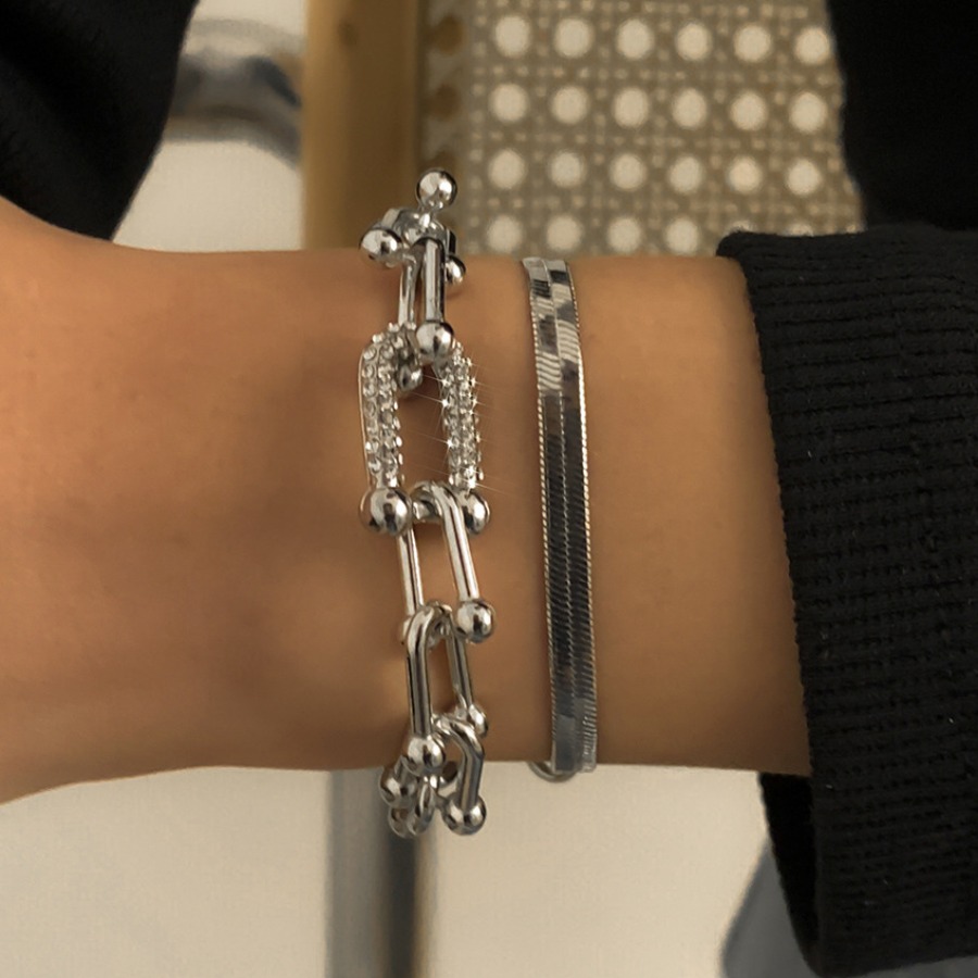 

LW Street Square Buckle Silver Bracelet
