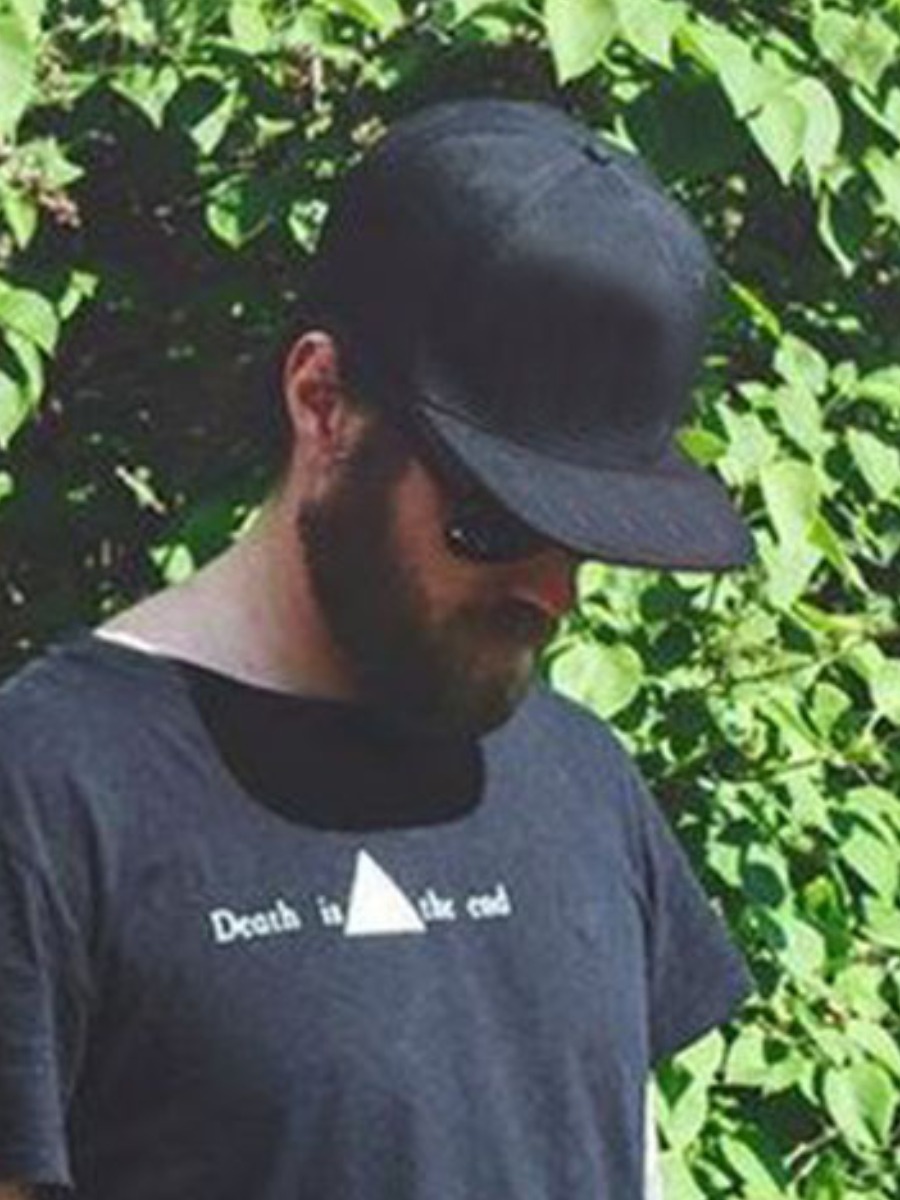 

Lovely Men Flat Black Hat