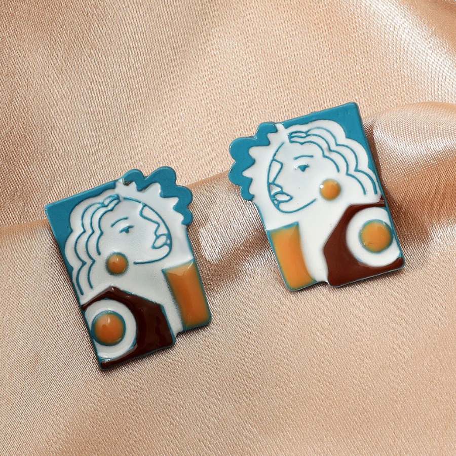 

LW Casual Figure Decoration Blue Earring