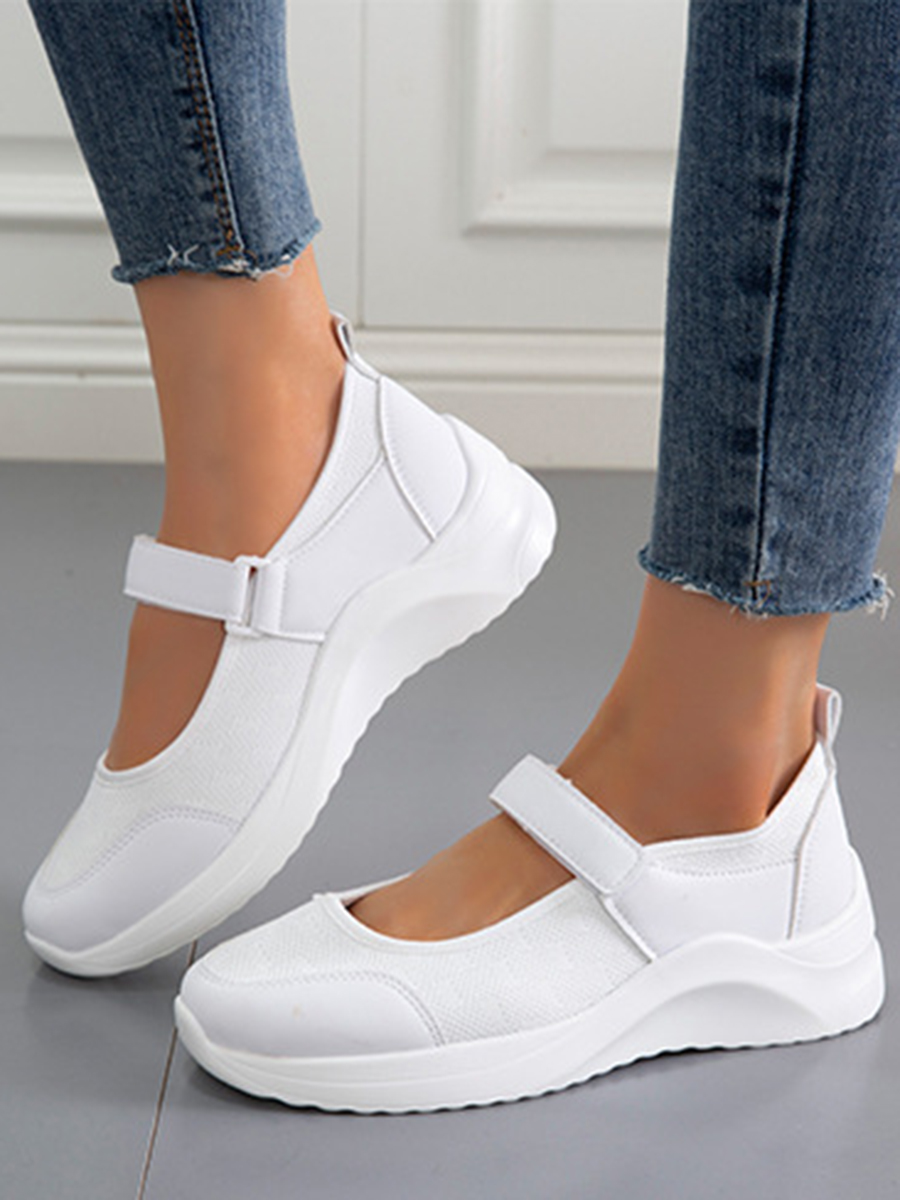 

LW Street Velcro Hollow-out White Flats