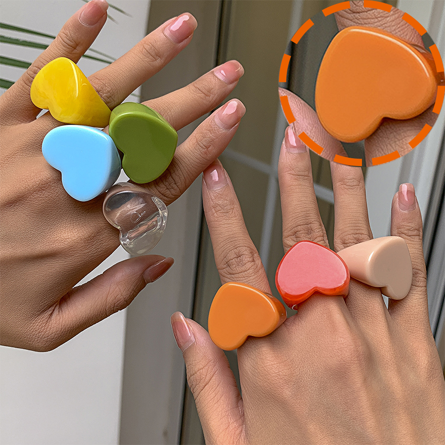 

LW Heart-shape Resin Ring, Croci