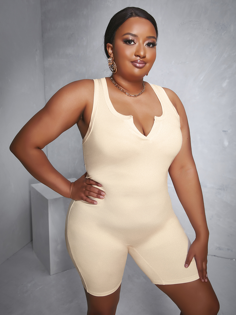 

LW Plus Size Sporty V Neck Elastic Apricot One-piece Romper