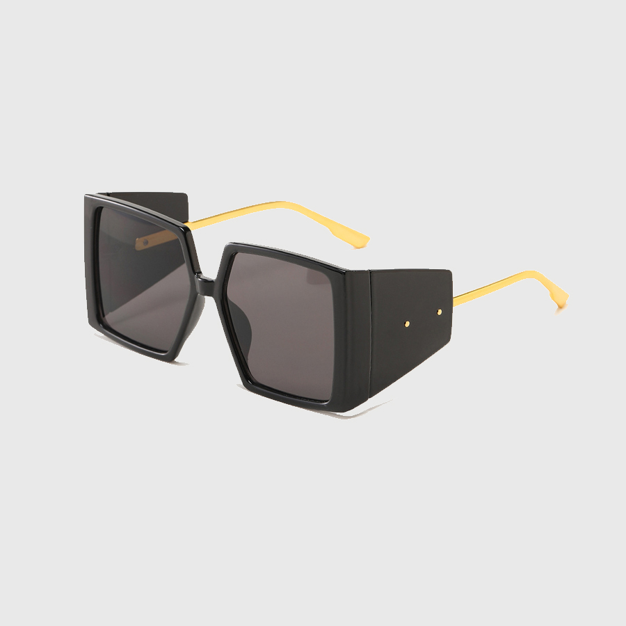 

LW Wide Frame Sunglasses, Black