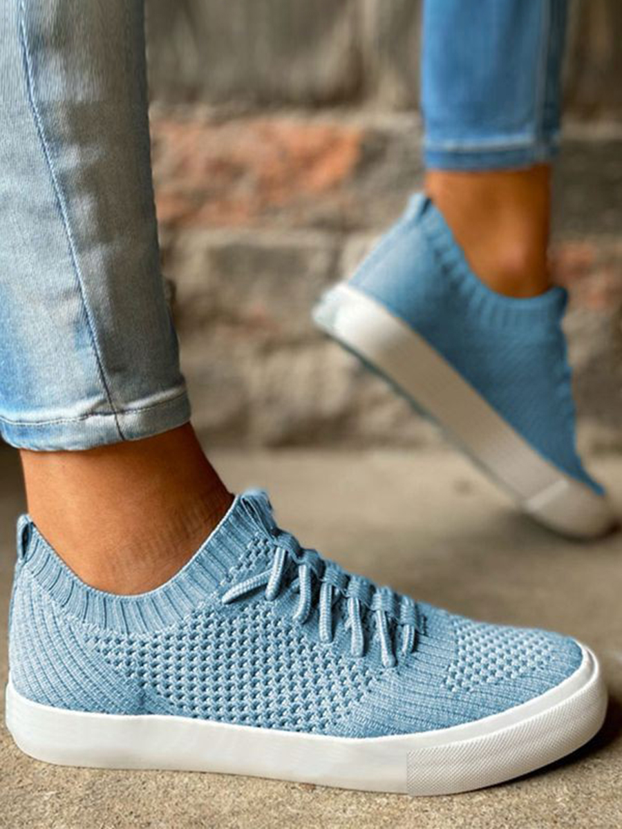 LW Mesh Front Lace-up Flats, Blue