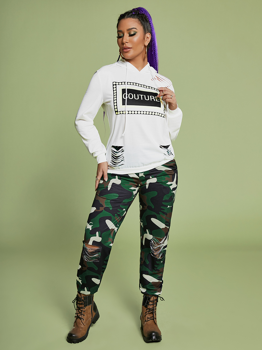 LW Letter Camo Print Pants Set