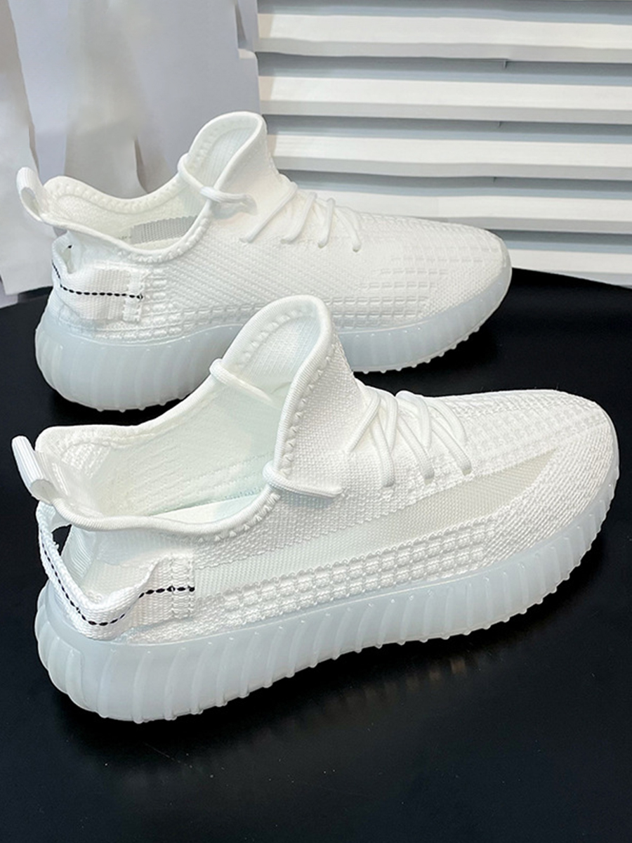 

LW Wide Fit Sneakers, White