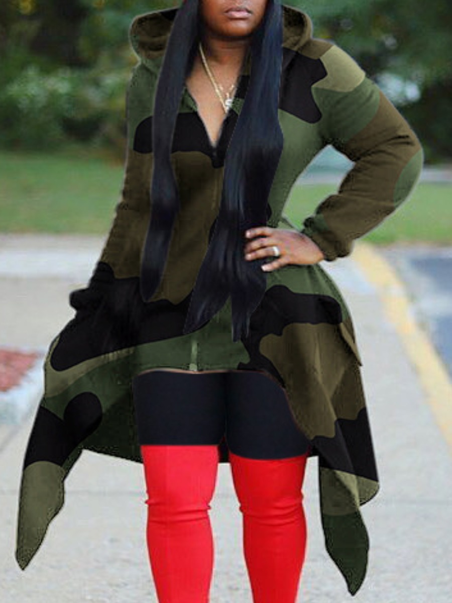 

LW Sweat Zipper Design Camo Print Outerwear